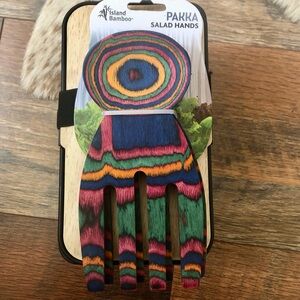 Pakka bamboo salad hands